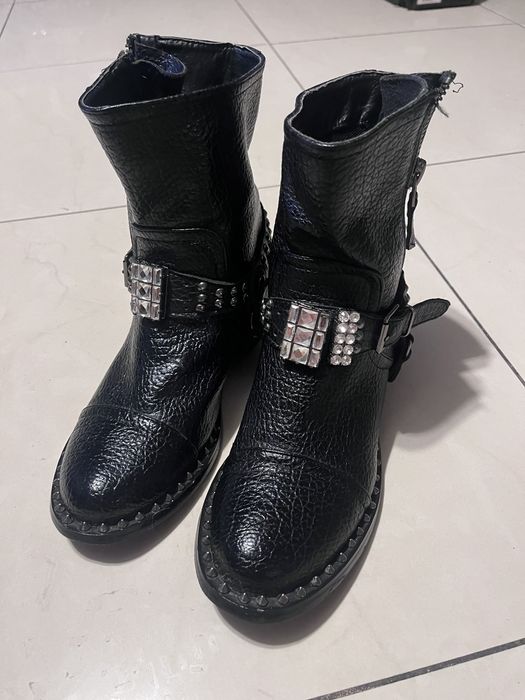 Damskie botki kowbojki