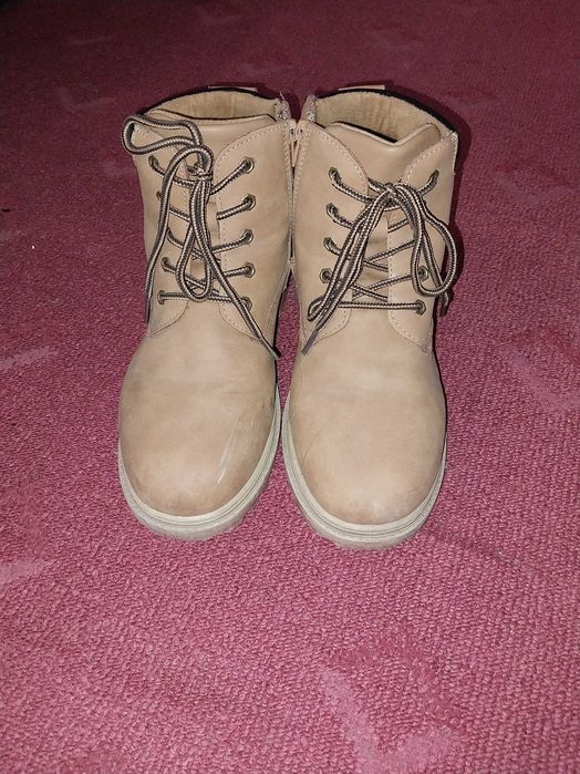 Ботинки на хлопчика 39р