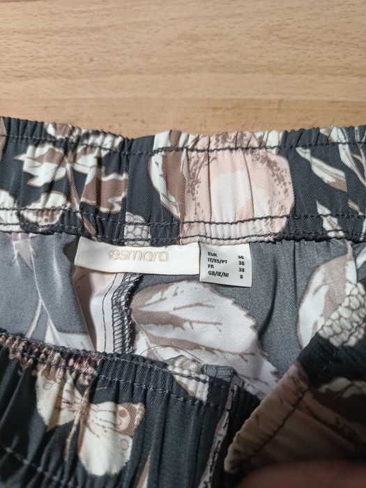 Nowe spodnie damskie Esmara Lekkie, Szerokie Zwiewne Rozmiar 36