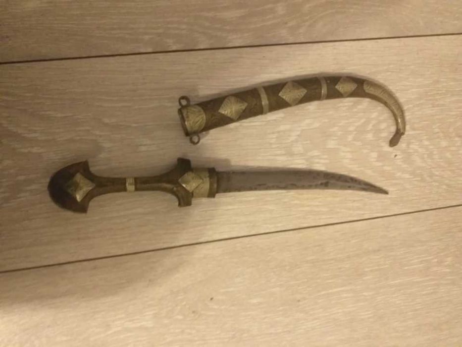 Stary sztylet kindżał