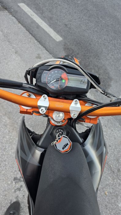 Ktm 690 smc R 2012