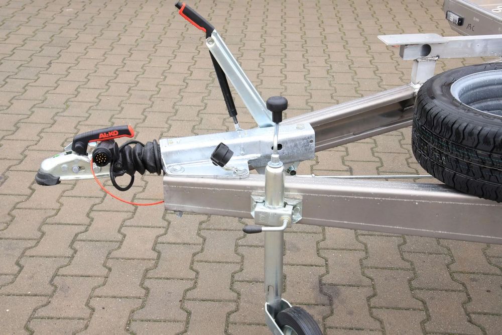 Gala Taurus 4.5X Full Aluminium 420 Kg Koła 195R13c