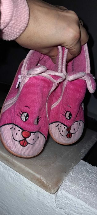 Pantufas ou Botinhas nº 28 - muito fofinhas