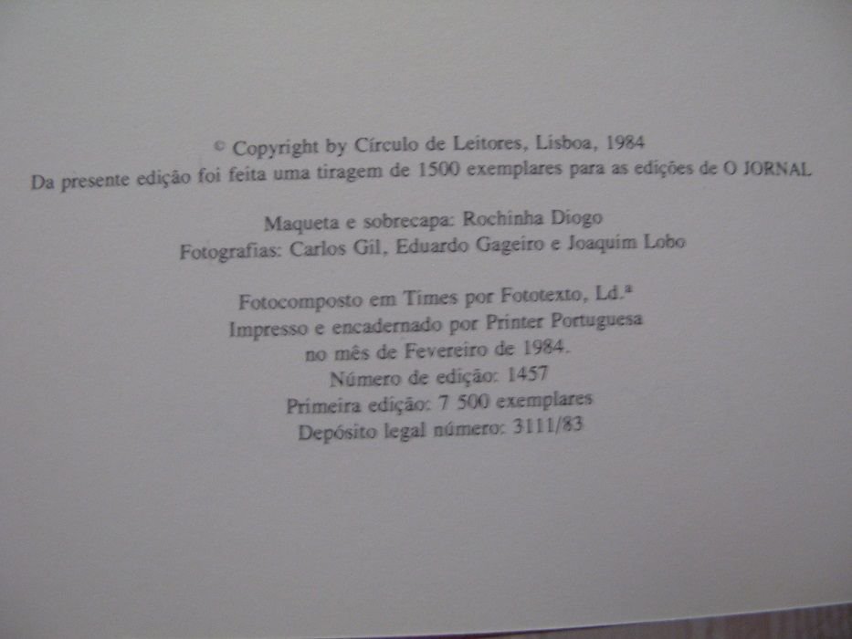 Livro "Mundo em AZERT - Cadernos de um Repórter"