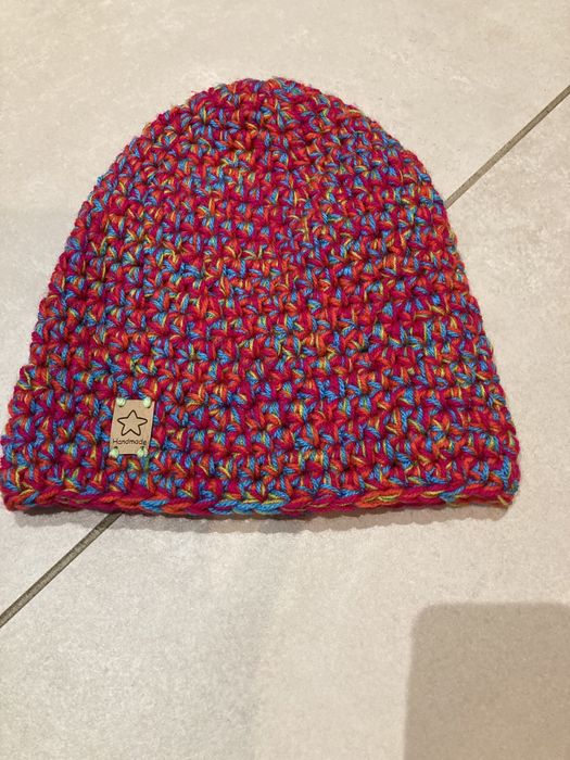 Czapka Handmade robona na szydełku