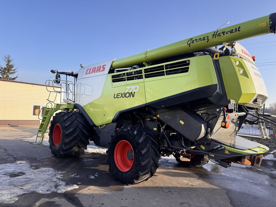 Продам зернозбиральний комбайн Claas Lexion 770