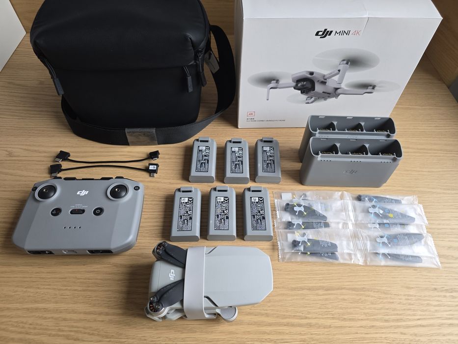 Dron DJI mini 4k 2x Fly More Combo (6 baterii)