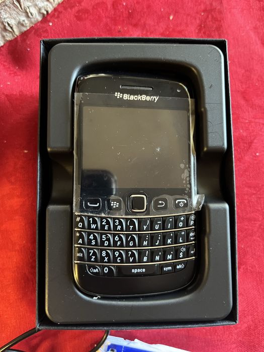 Telemovel Blackberry 9790