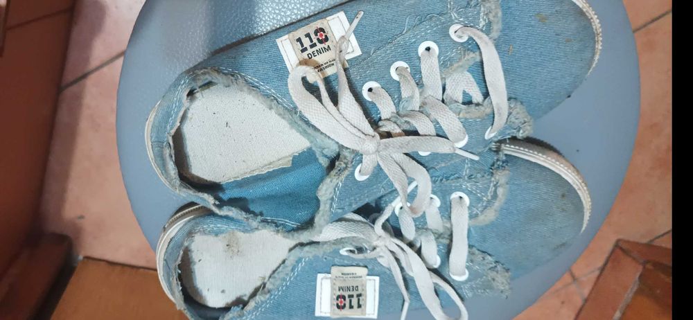 Buty klapki stylizowane na trampki rozmi żear 39