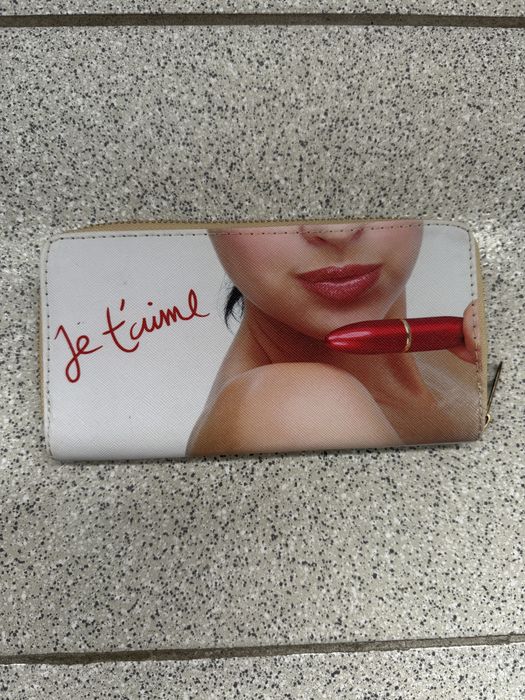 Жіночі гаманці