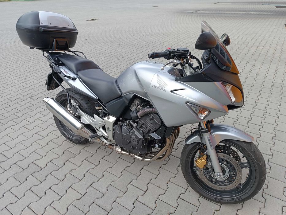 Motocykl Honda CBF 600