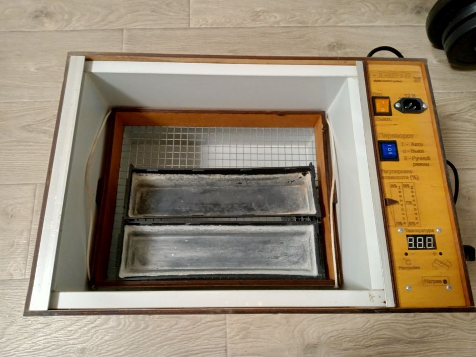 Інкубатор для яєць САМОВИВІЗ!