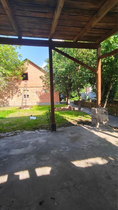 Продається окремий будинок в районі ринку Хмільники