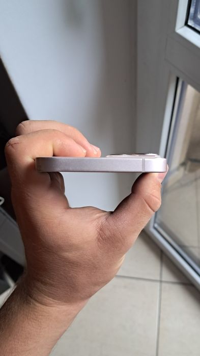Iphone 13 128gb różowy 85% kondycji baterii! Wszystko oryginalne!