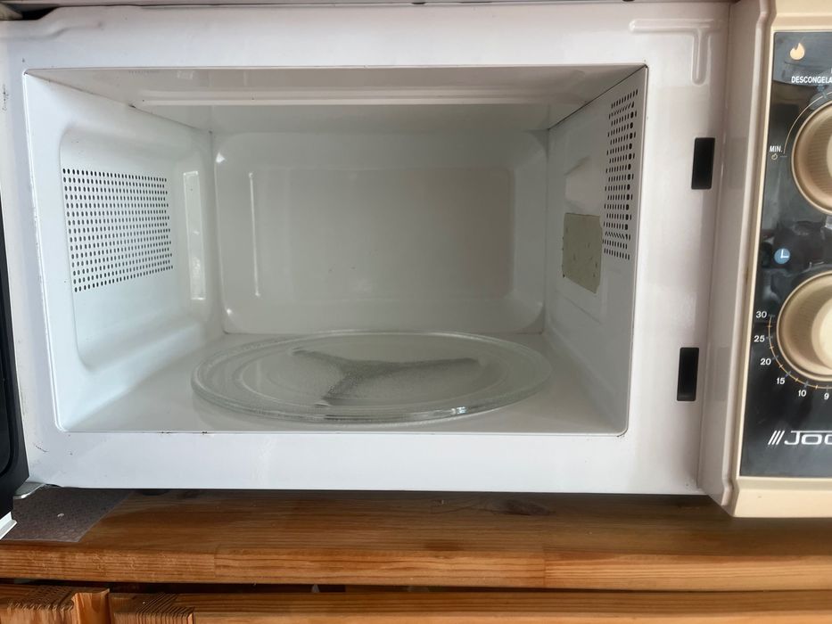 Microondas Jocel