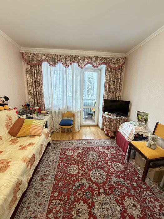 1-кімнатна квартира Івасюка з ремонтом і меблями