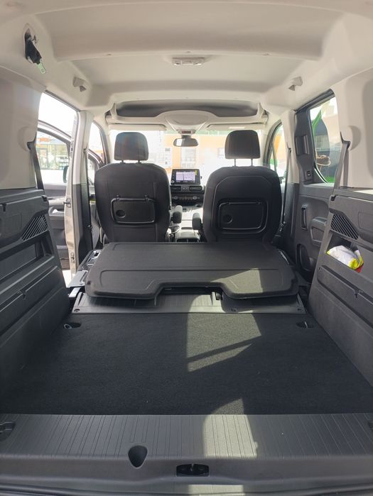 Продам Opel Combo-E електромобіль