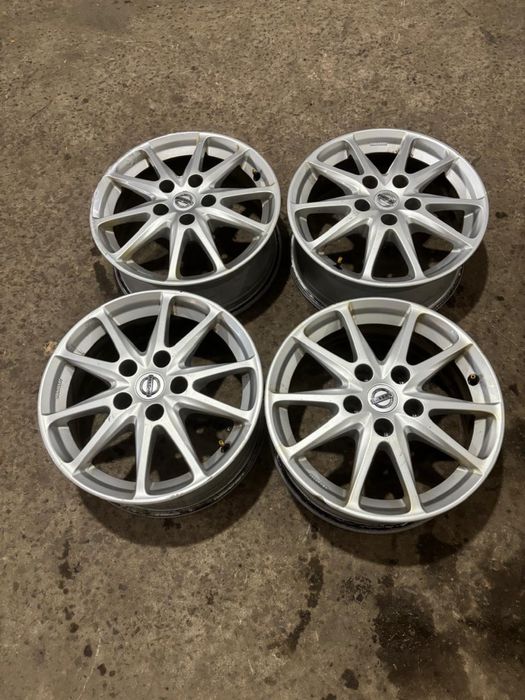 Литі легкосплавні титанові диски титани R16 5*114.3 Nissan Renault