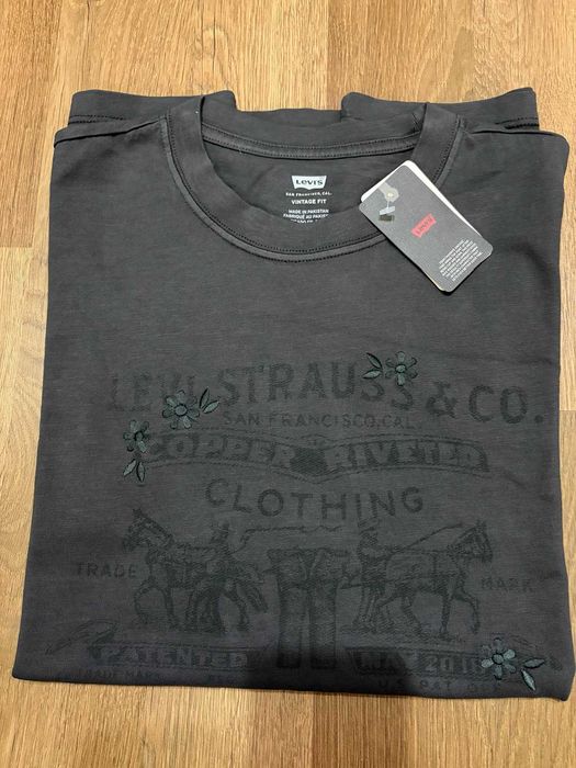 Брендові чоловічі футболки оригінал Levi's (вільний крій)