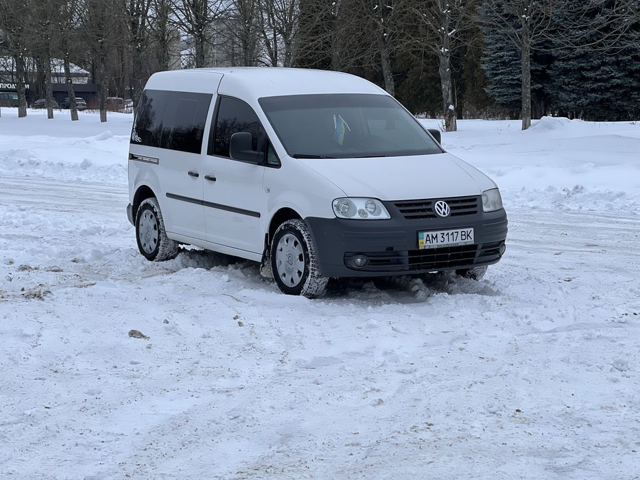 Продам Volkswagen Caddy