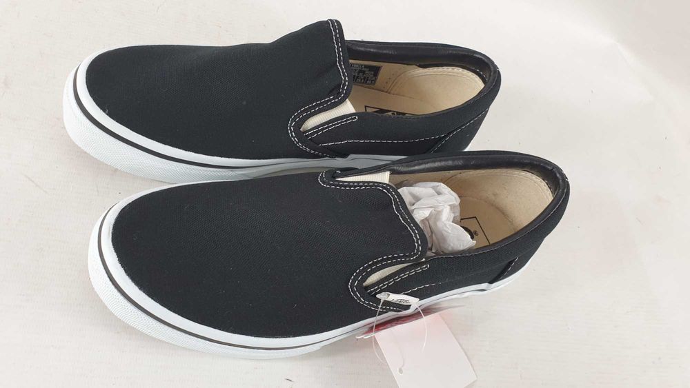 BUTY PREMIUM SLIP-ON nowe  wsuwane  rozmiar 40,5