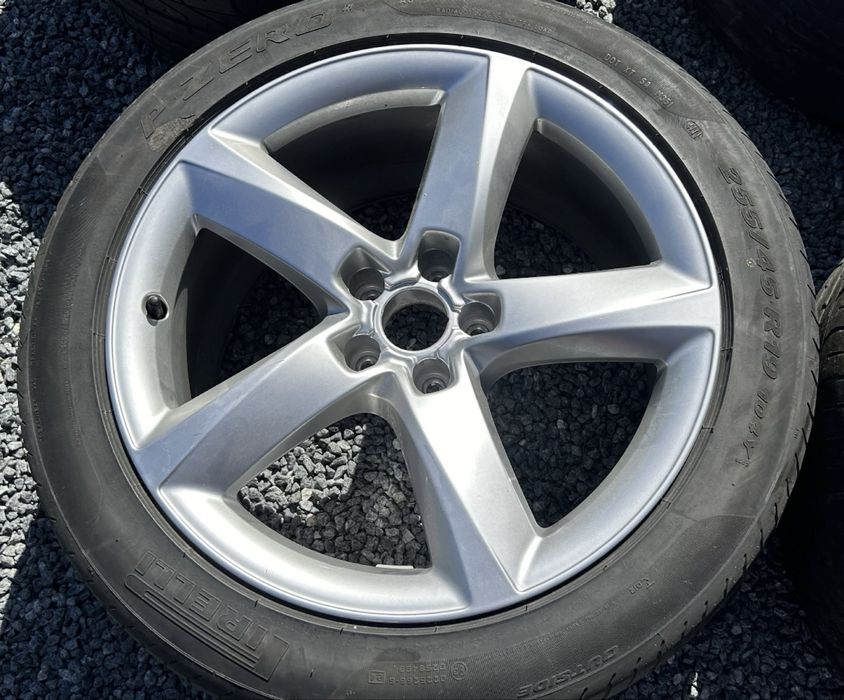 Oryginalne felgi Audi 9x19