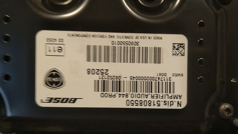 ) Lancia Delta głośniki tuba wzmacniacz BOSE