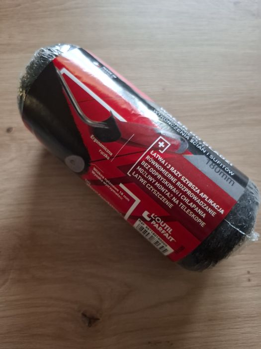 Wałek do gładzi z rączka ROLLENDUIT do gladzi 180/18mm Loutil Parfait