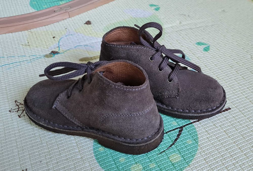 PRIMIGI 25 wiosenne SKÓRZANE botki buty adidasy chłopiec dziewczynka