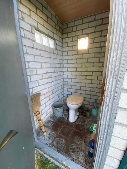 Дача в с/т Хімік , затишне місце ,добротний будинок