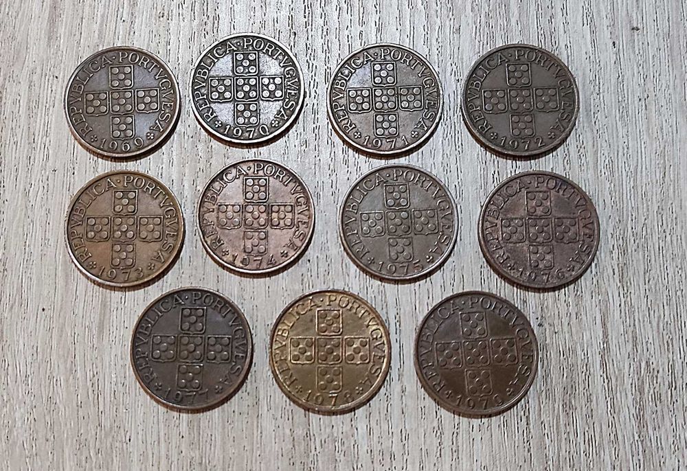 Moedas de 1 escudo Bronze Portugal 1969-1979