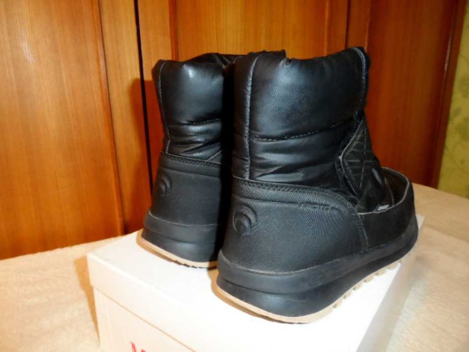 Теплые зимние сапоги - ботинки дутики Оutventure р. 35 - 36, 23 см