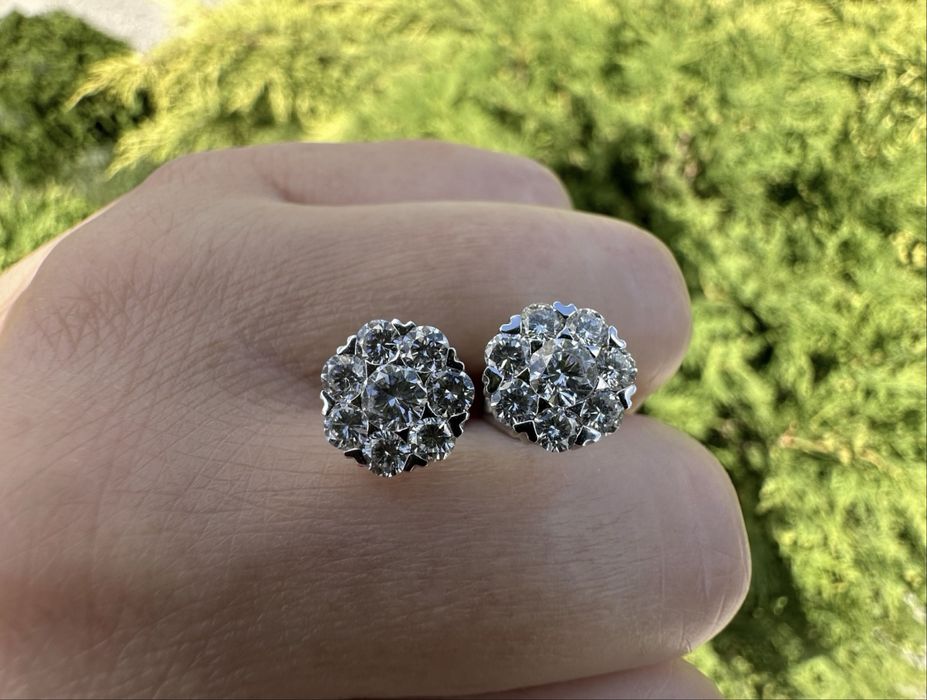 Золоті сережки пусети з діамантами,с бриллиантами, 1.9 ct.,4.2мм.3 мм.