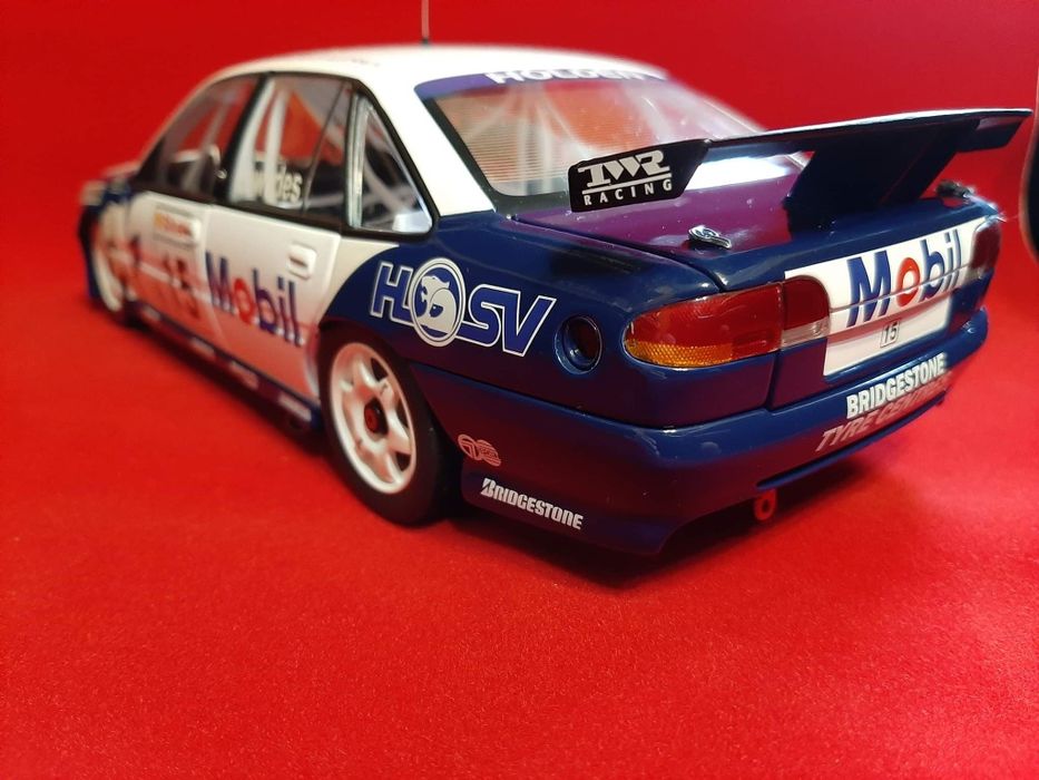 1:18 Biante -Holden VR Commodore #15 Craig Lowndes ATCC Winner