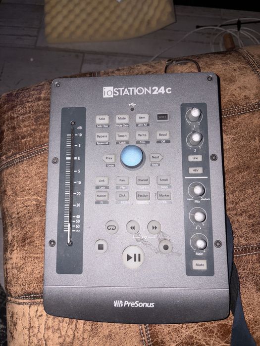 PReSonus   iO STATION 24c