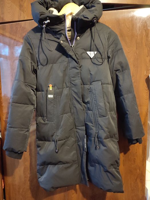 Куртка зимова, пуховик