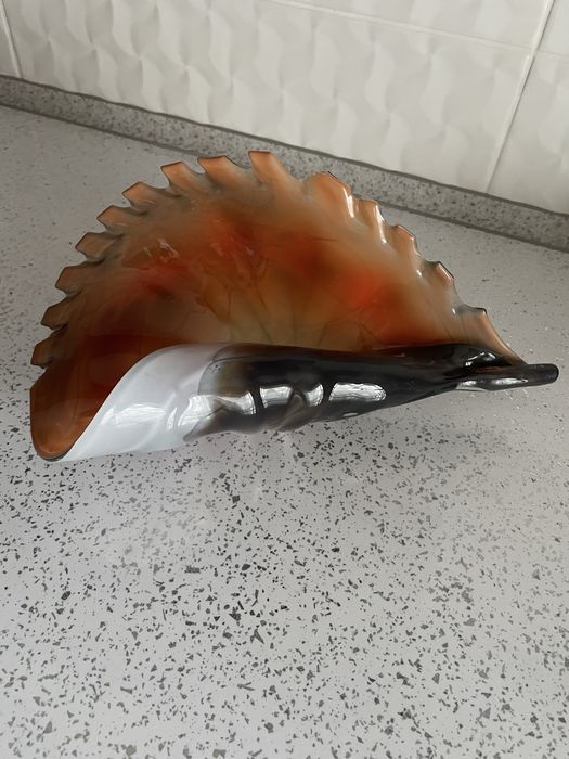 Ваза у вигляді мушлі