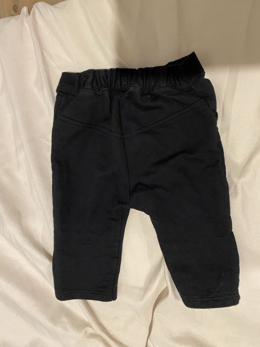Czarne eleganckie spodnie 62 na chrzest