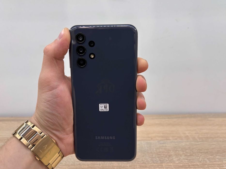 Smartfon Samsung Galaxy A13 4/64gb jak nowy