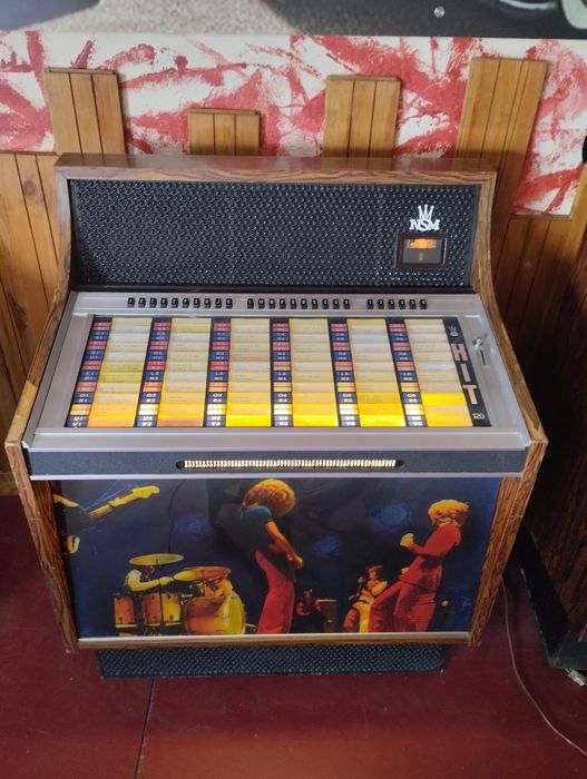 Jukebox antiga a funcionar