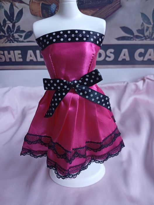 Vestidos de boneca Barbie