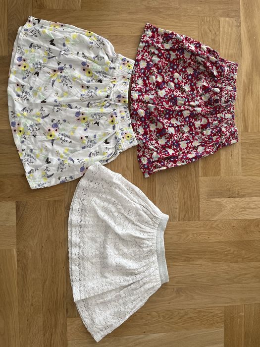 3 spódnice na wiosnę lato kwiaty koronka Y.F.K. 134/140