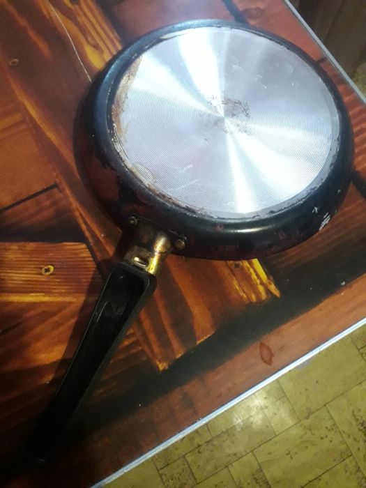 Сковорода с крышкой