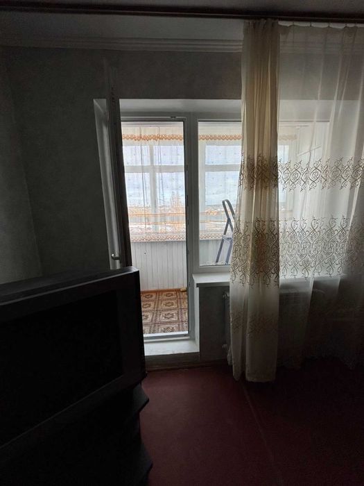 Здам 1 кімнатну квартиру Таращанський масив