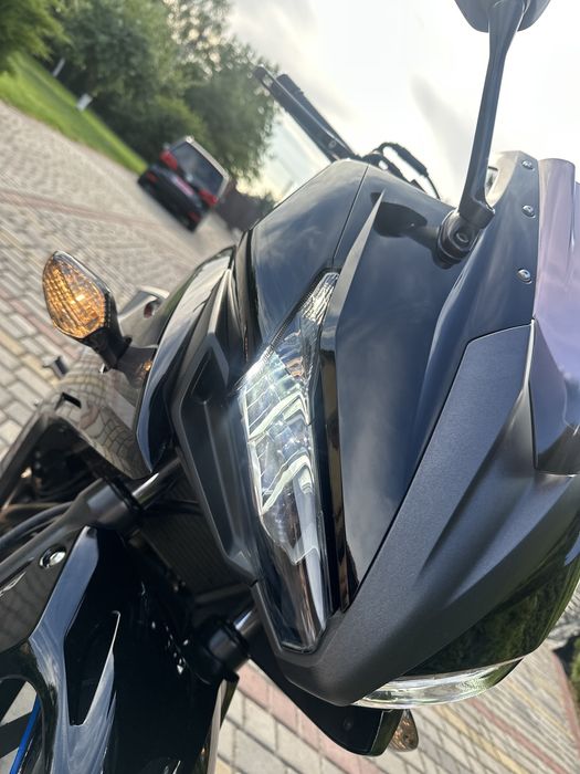 Продам Honda CBR 400R