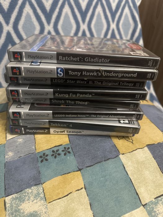 8 gier ps2 stan uzywany rezerwacja