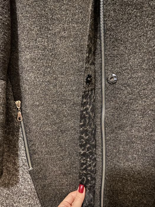 Пальто жіноче