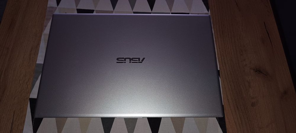 Laptop Asus Vivo Book X512D