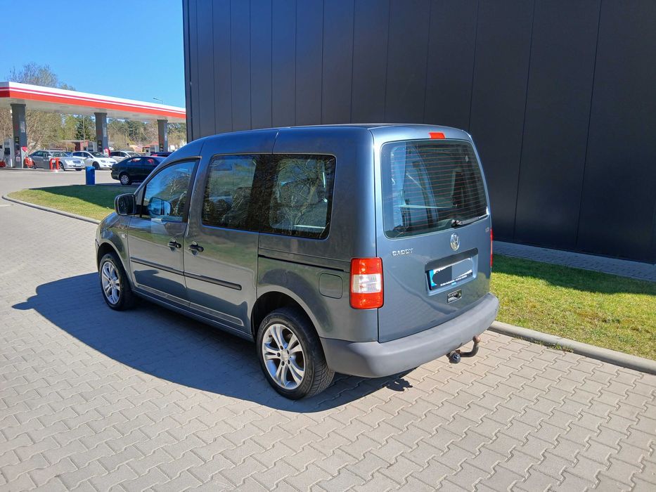 Vw Caddy 5 miejsc niski przebieg 185tys