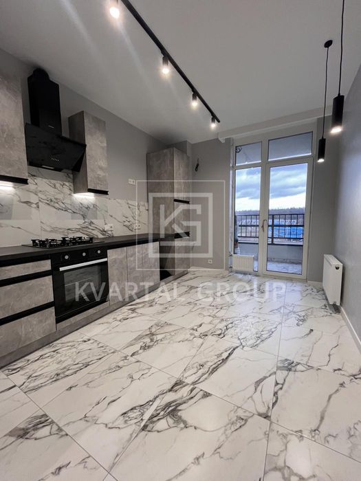 Свіженька квартира на продаж біля Набережної 78000